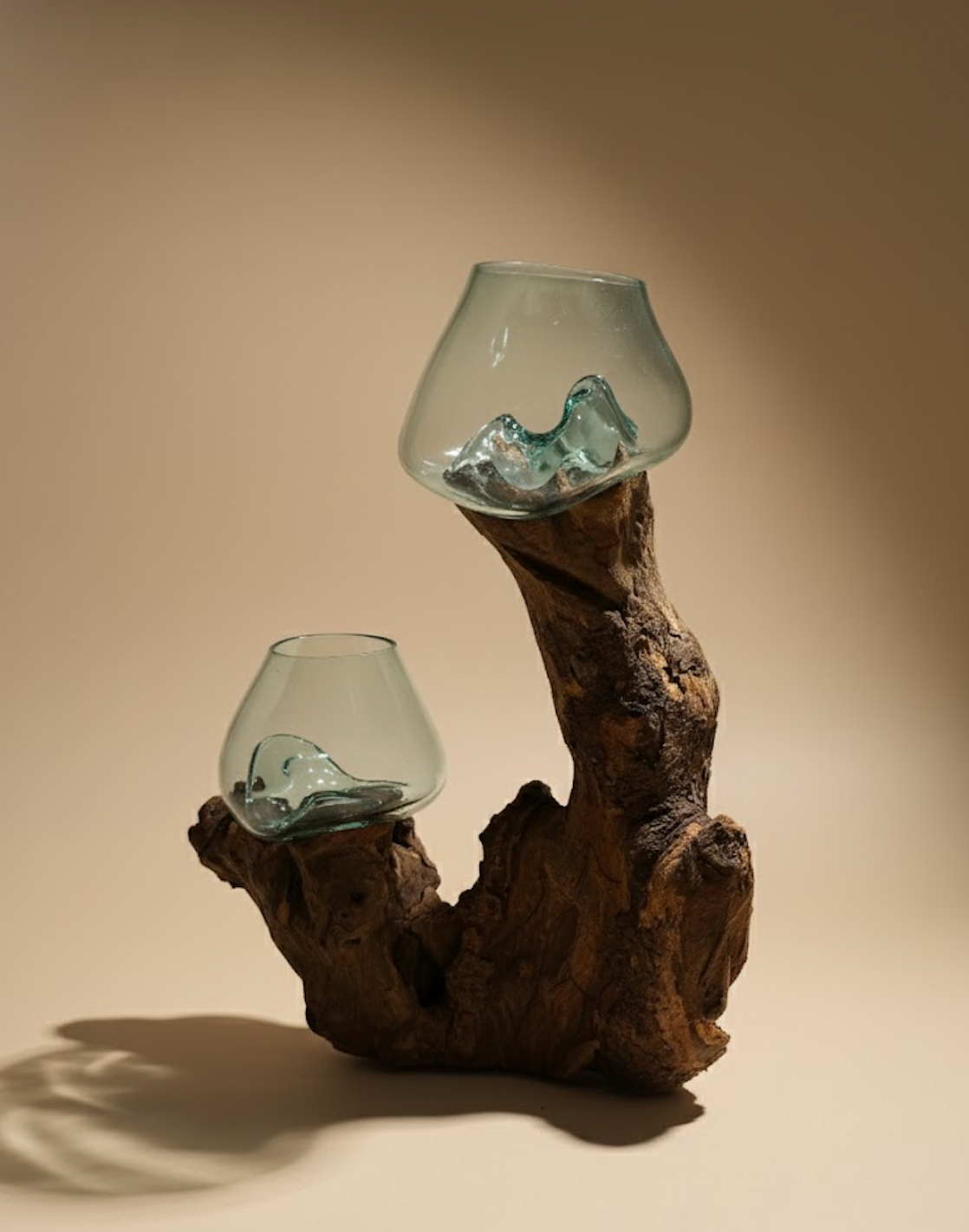 Verre soufflé et bois de teck