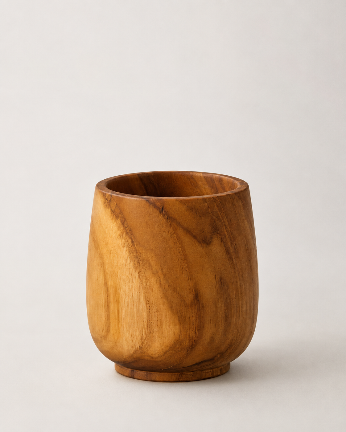 Verre en bois naturel