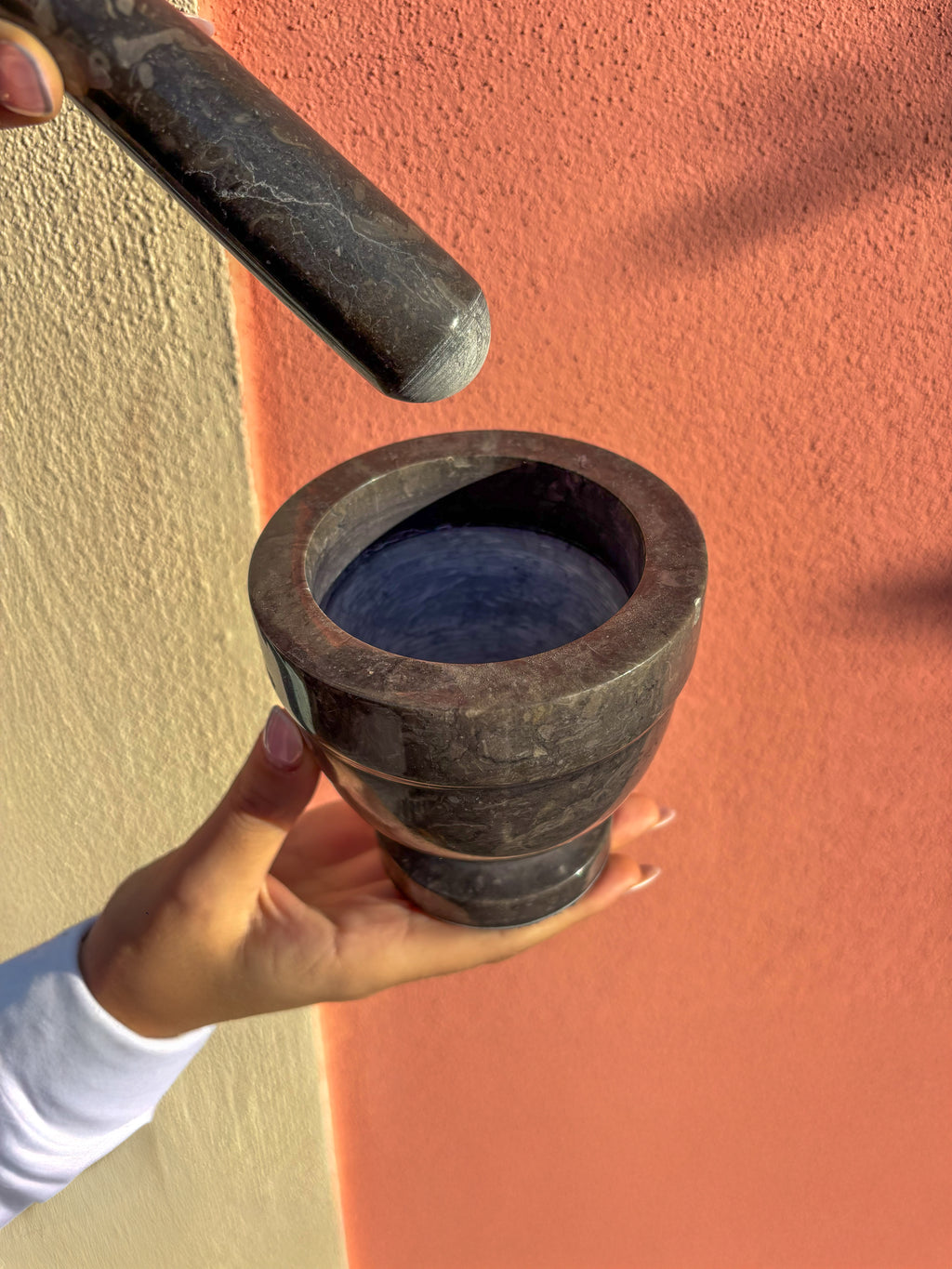 Mortier en marbre gris