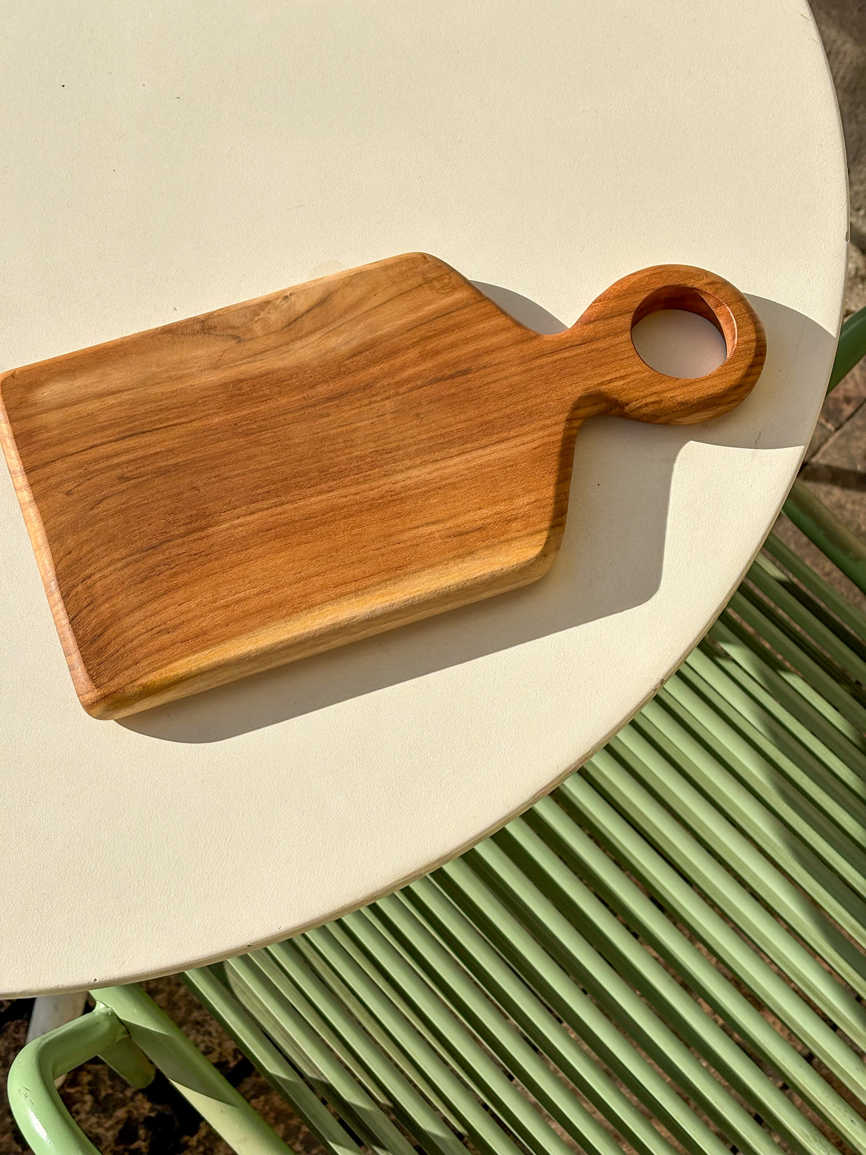 Planche en bois de teck