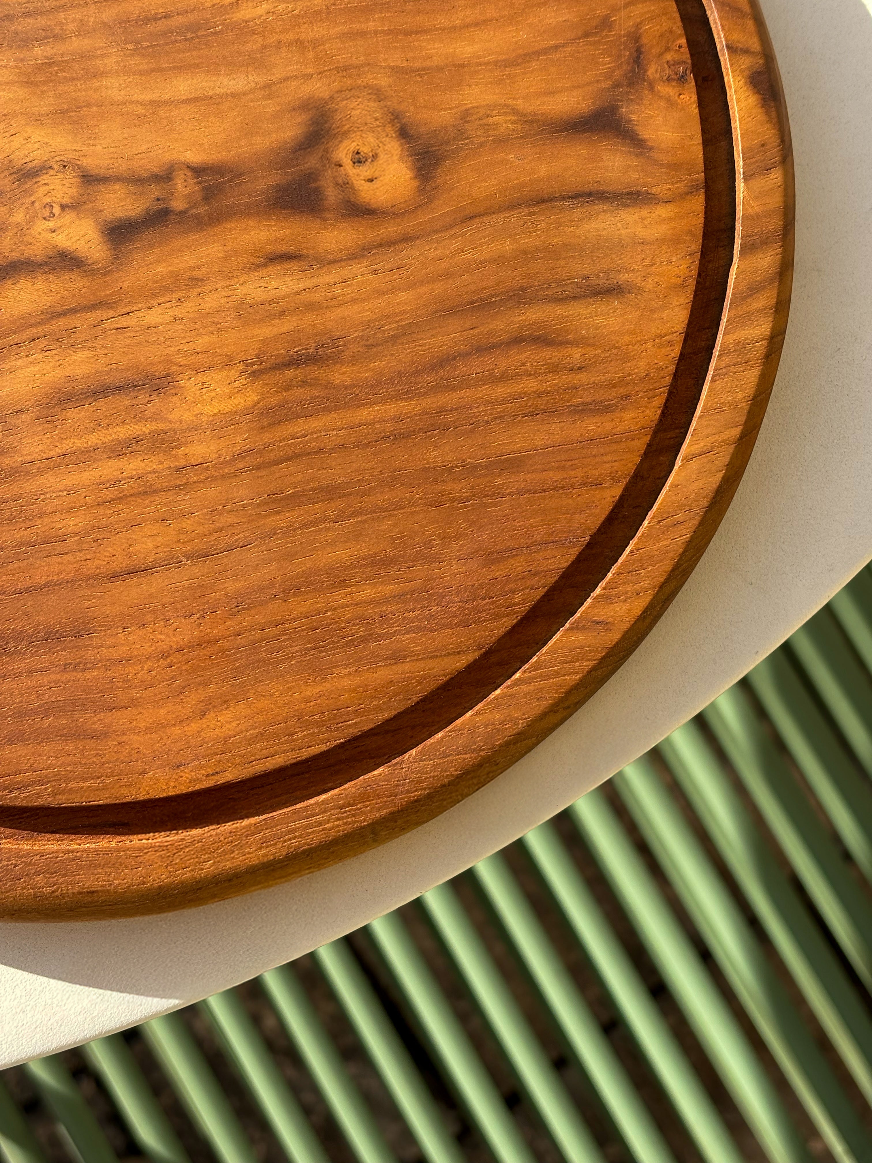 Plateau rond en bois de teck