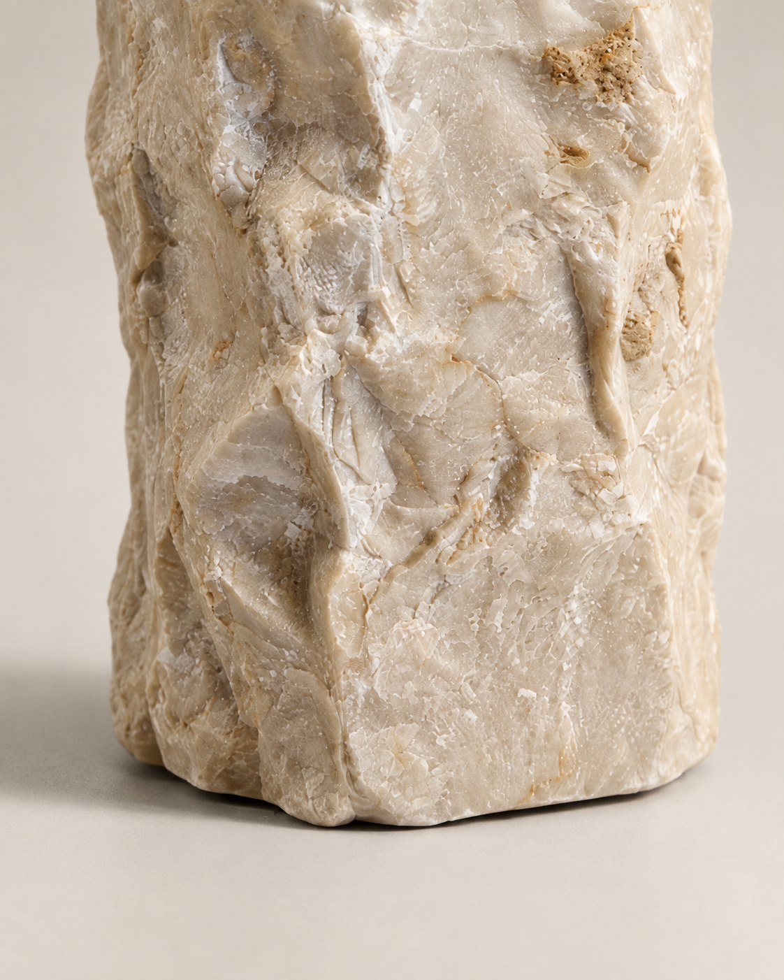 Push à savon en marbre petit blanc embout gold