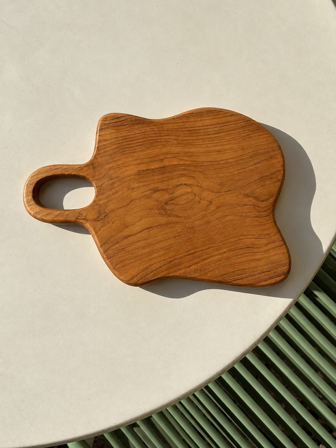 Planche en bois forme organique