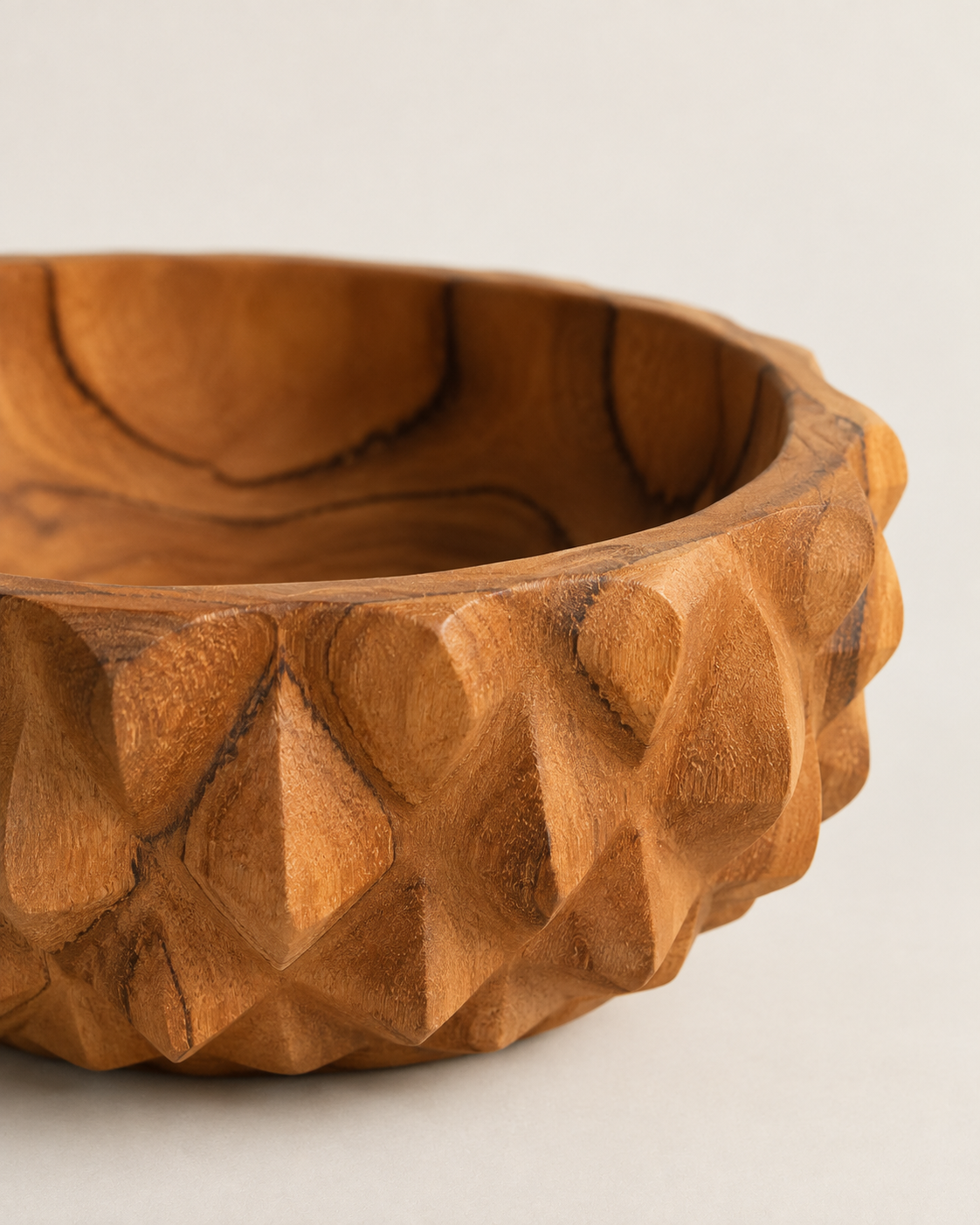 Bol en teck – Sculpté