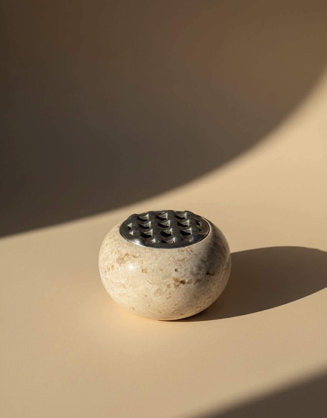 Cendrier en marbre lisse blanc