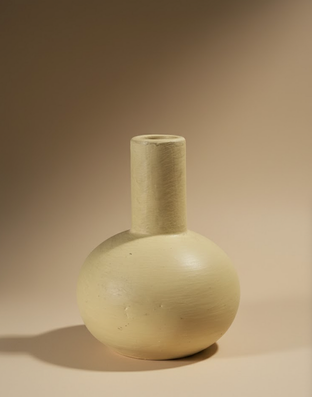 Vase rond jaune