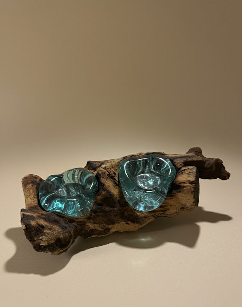 Verre soufflé et bois de teck