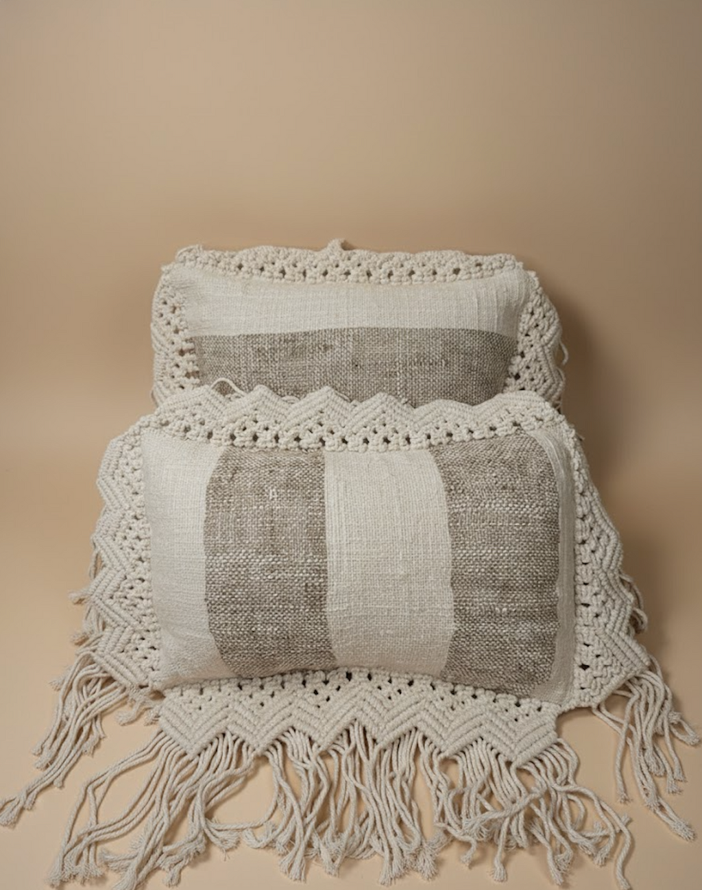 Taies de coussins en macramé