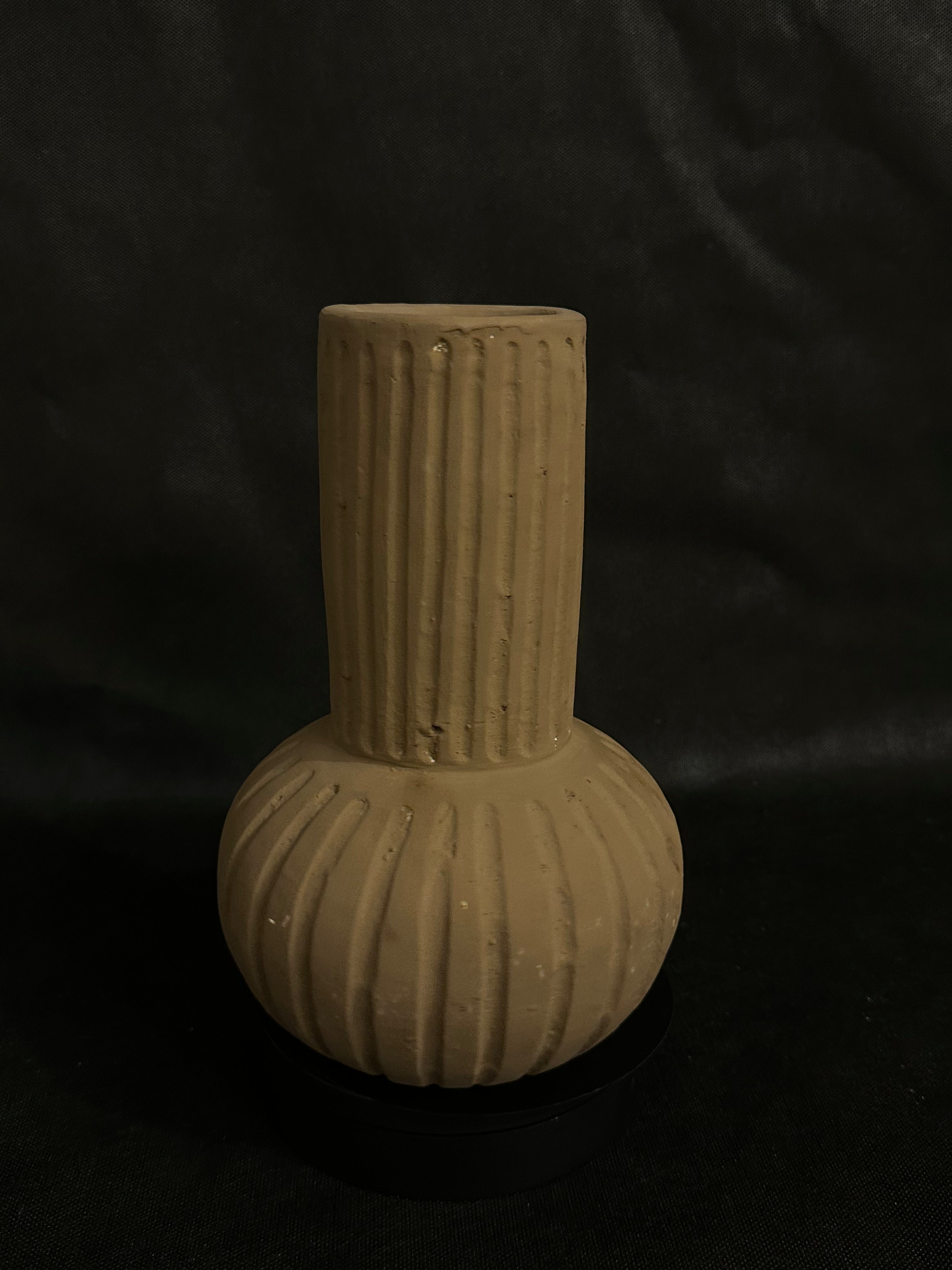 Vase marron/gris – Design côtelé