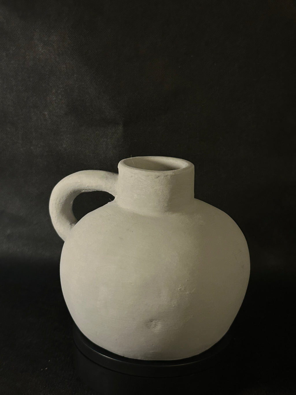 Vase rond avec poignée gris clair