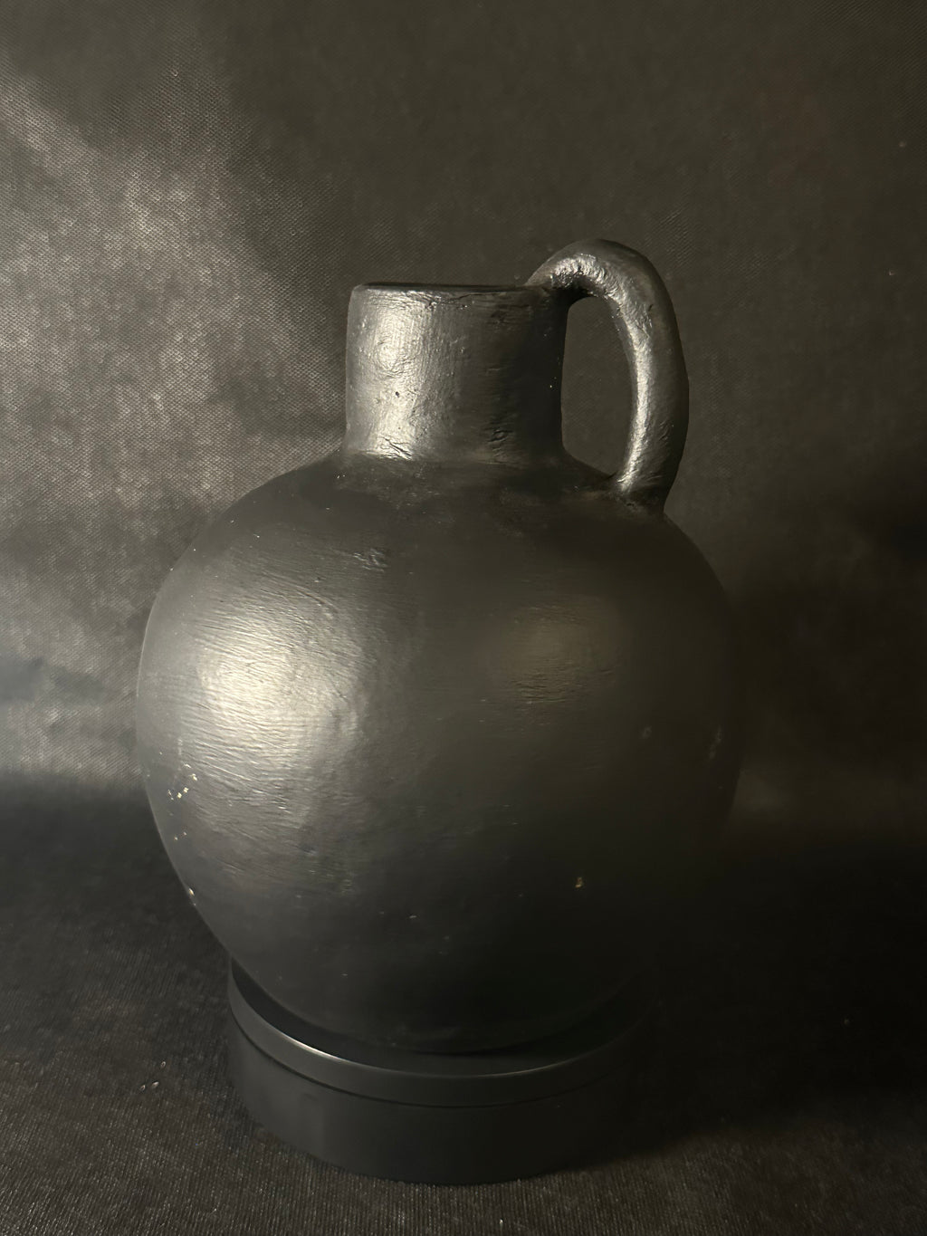 Vase noir