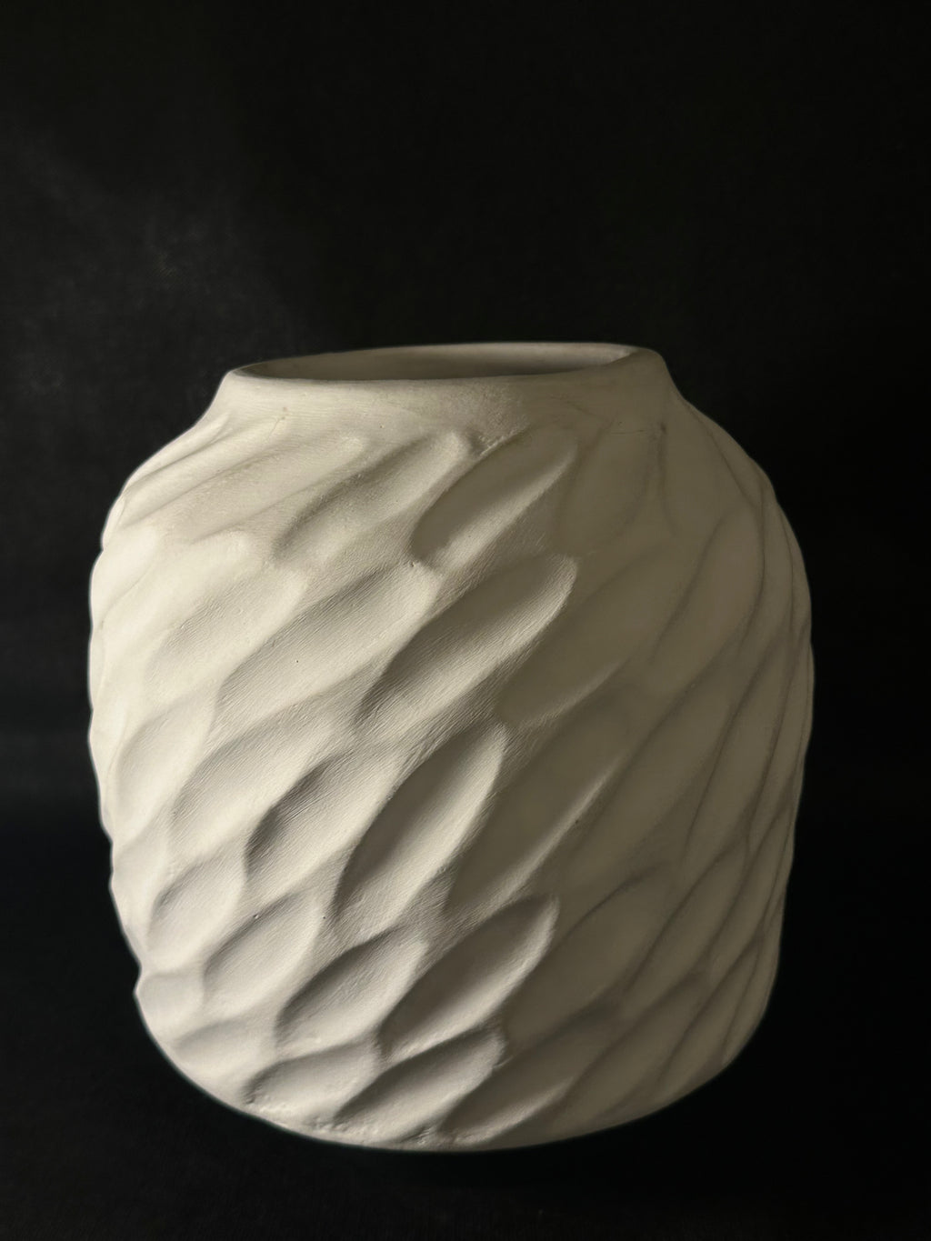 Vase blanc texturé