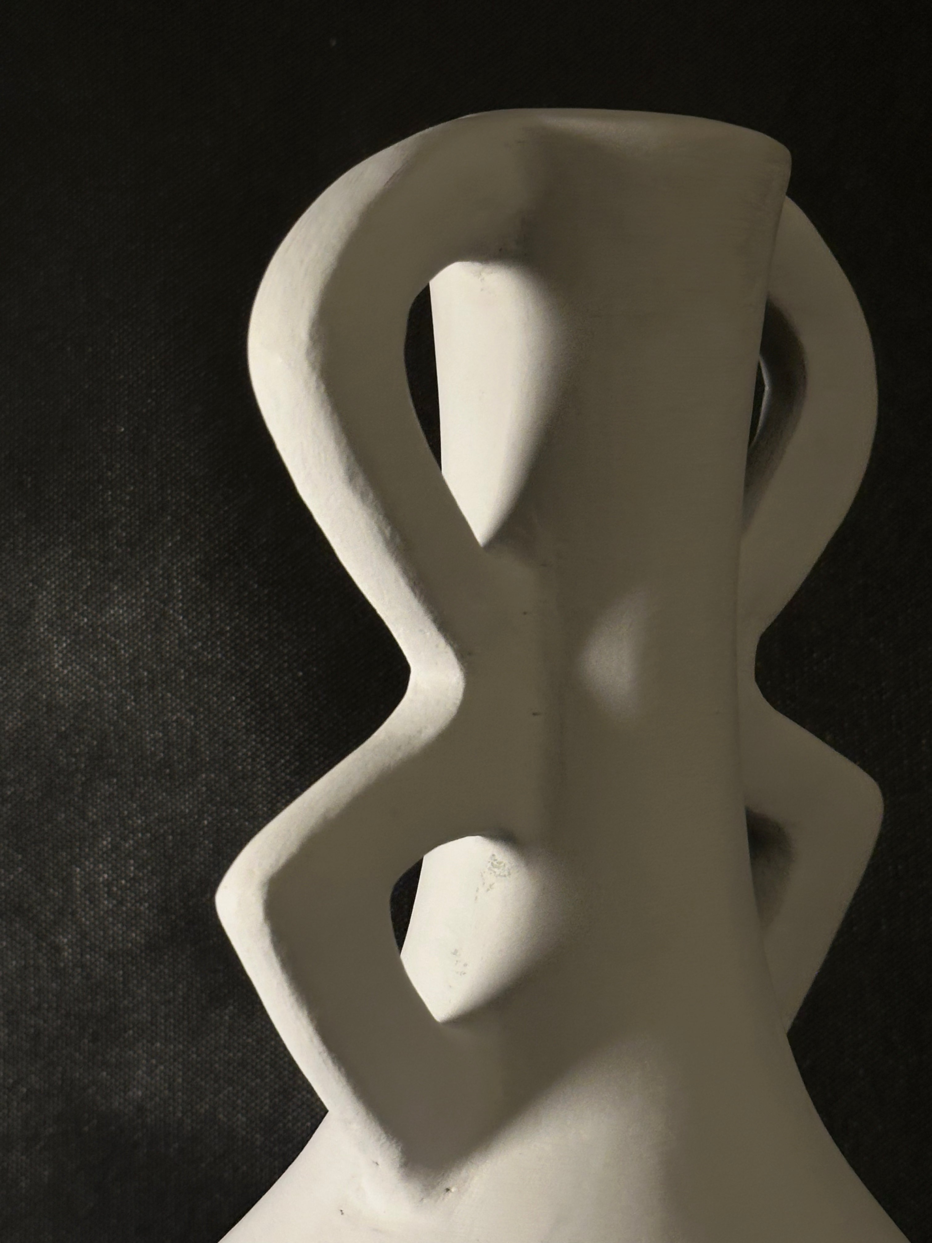 Vase à deux anses blanc