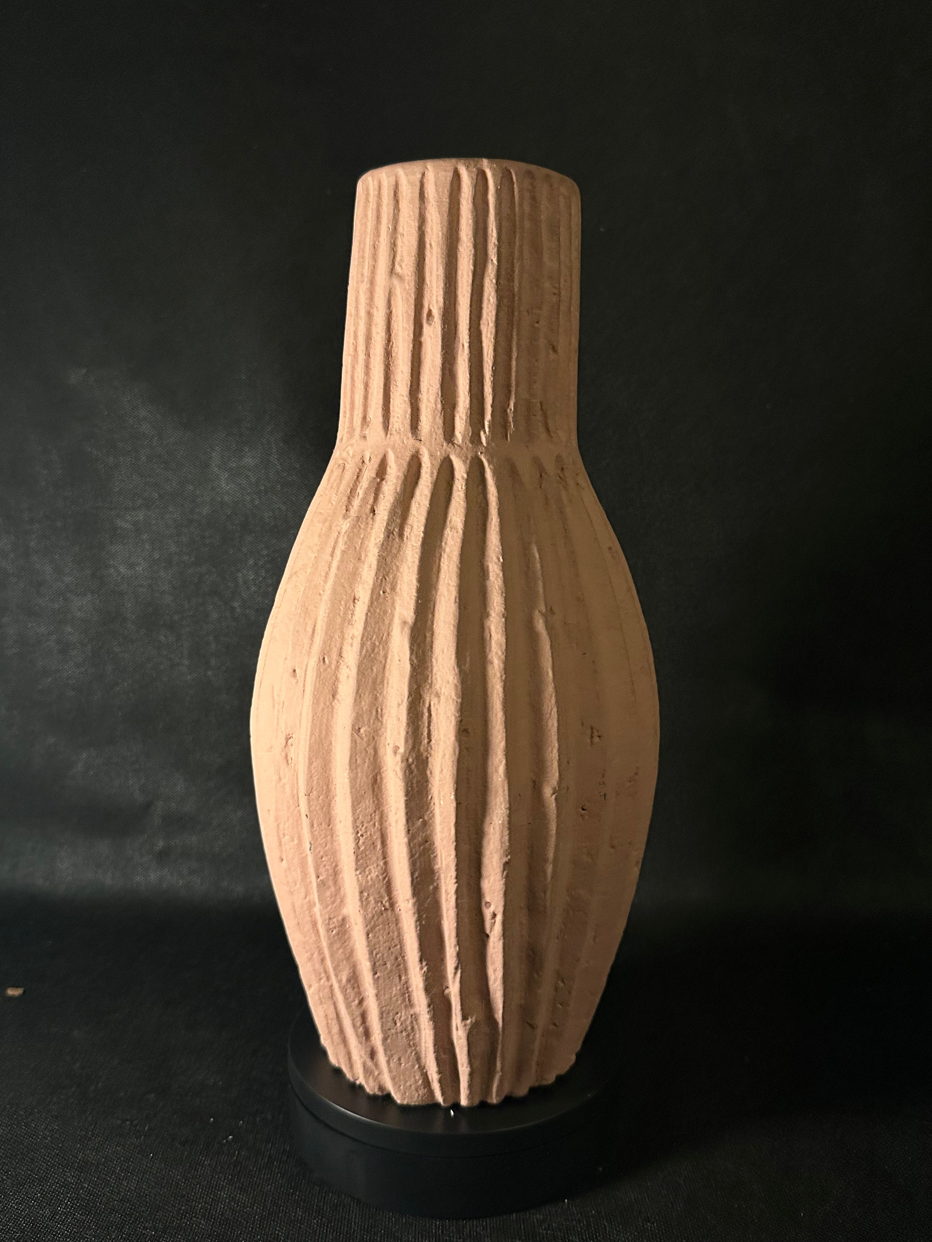 Vase à rayures saumon