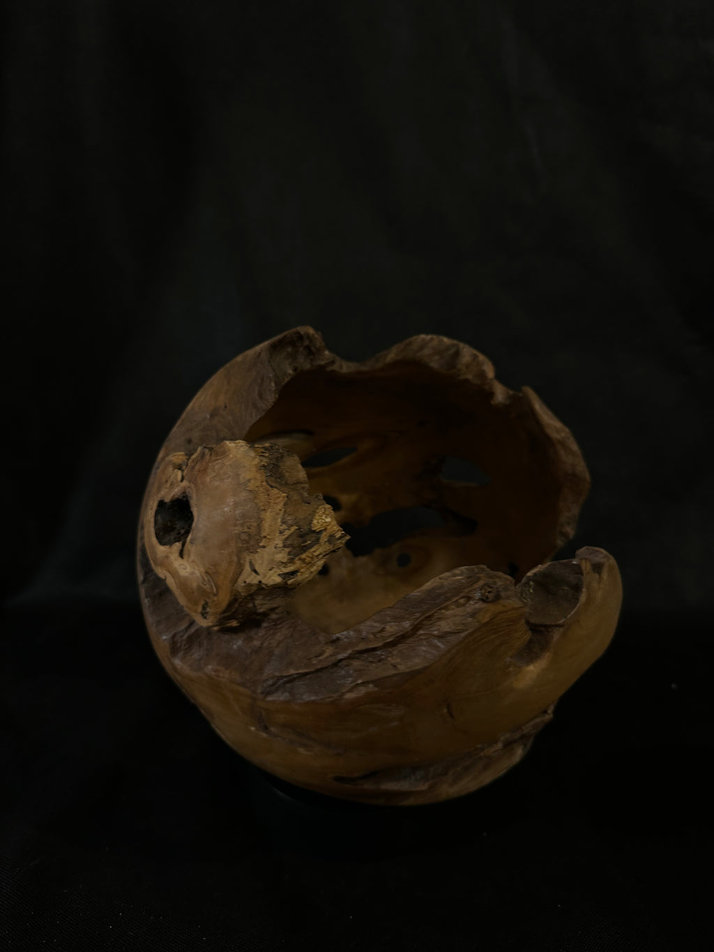 Sphere en bois de teck