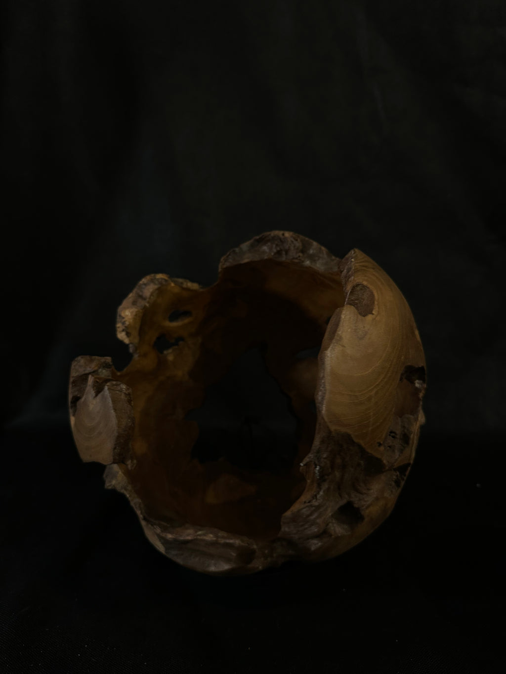 Sphere en bois de teck