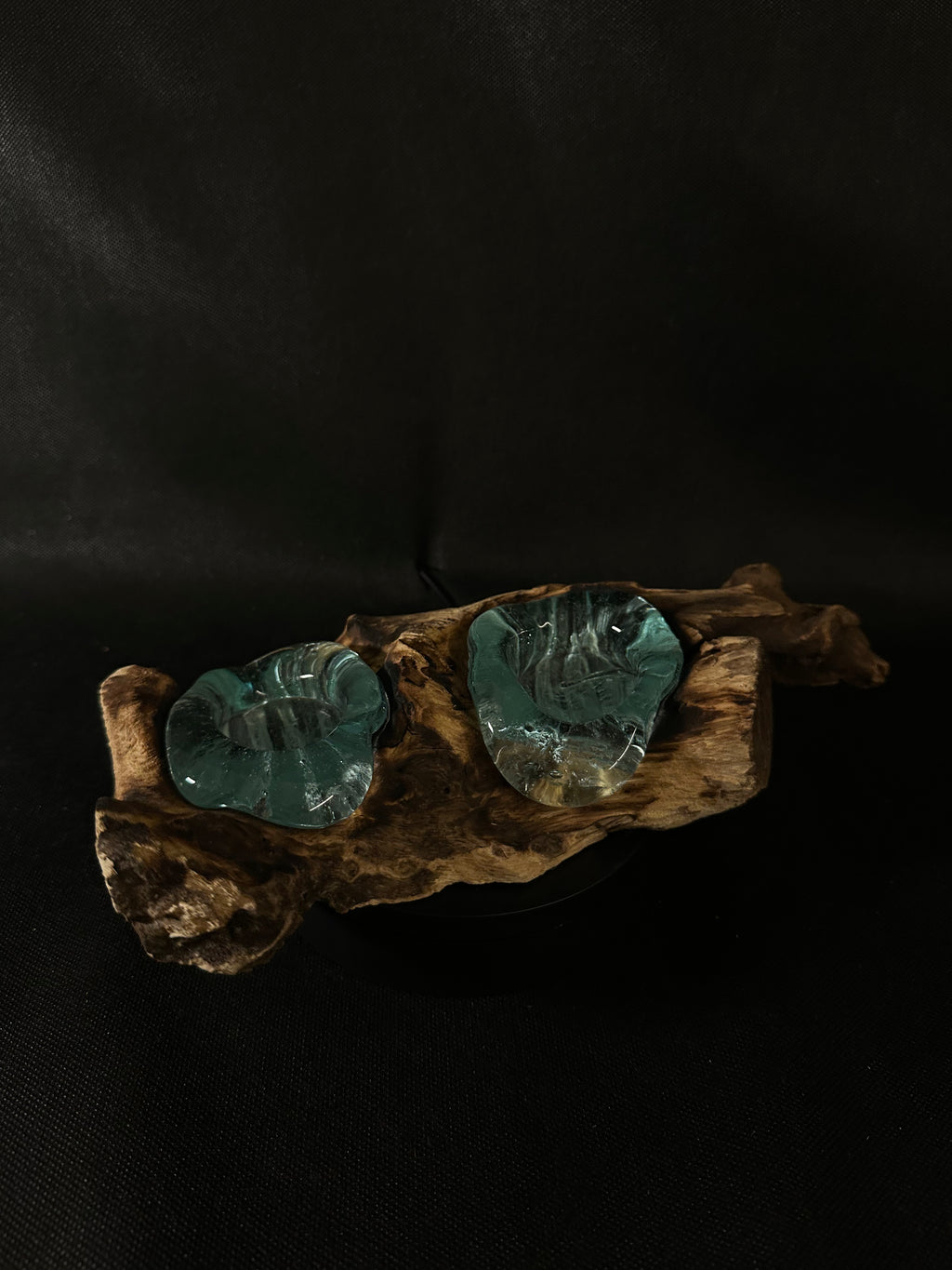 Verre soufflé et bois de teck