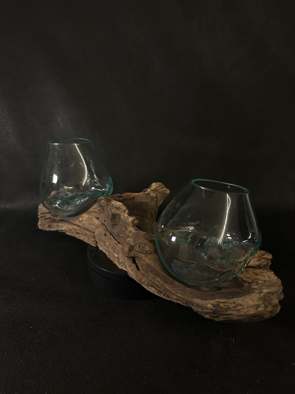 Verre soufflé et bois de teck
