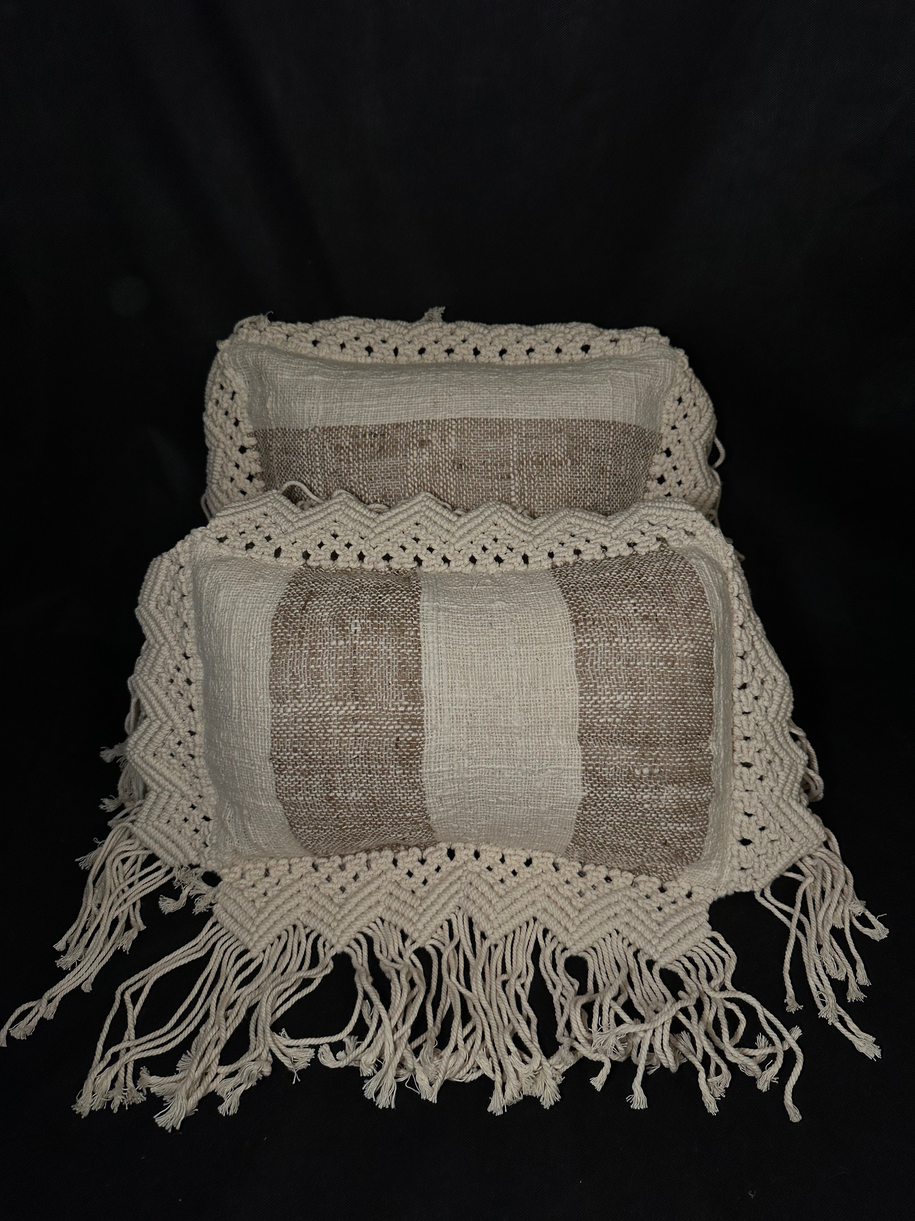 Taies de coussins en macramé