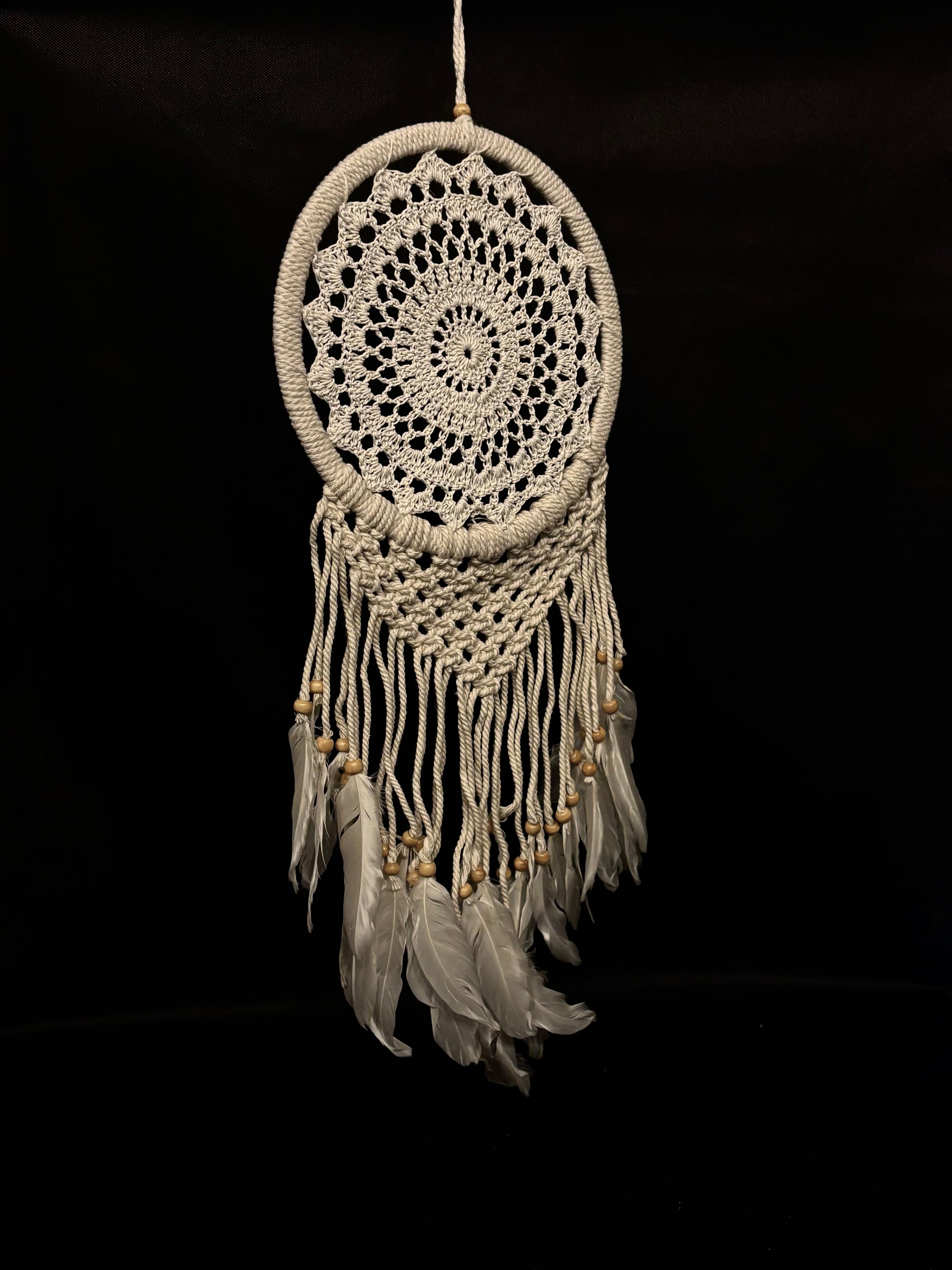 Attrape-Rêves Bohème en Macramé et Plumes Naturelles