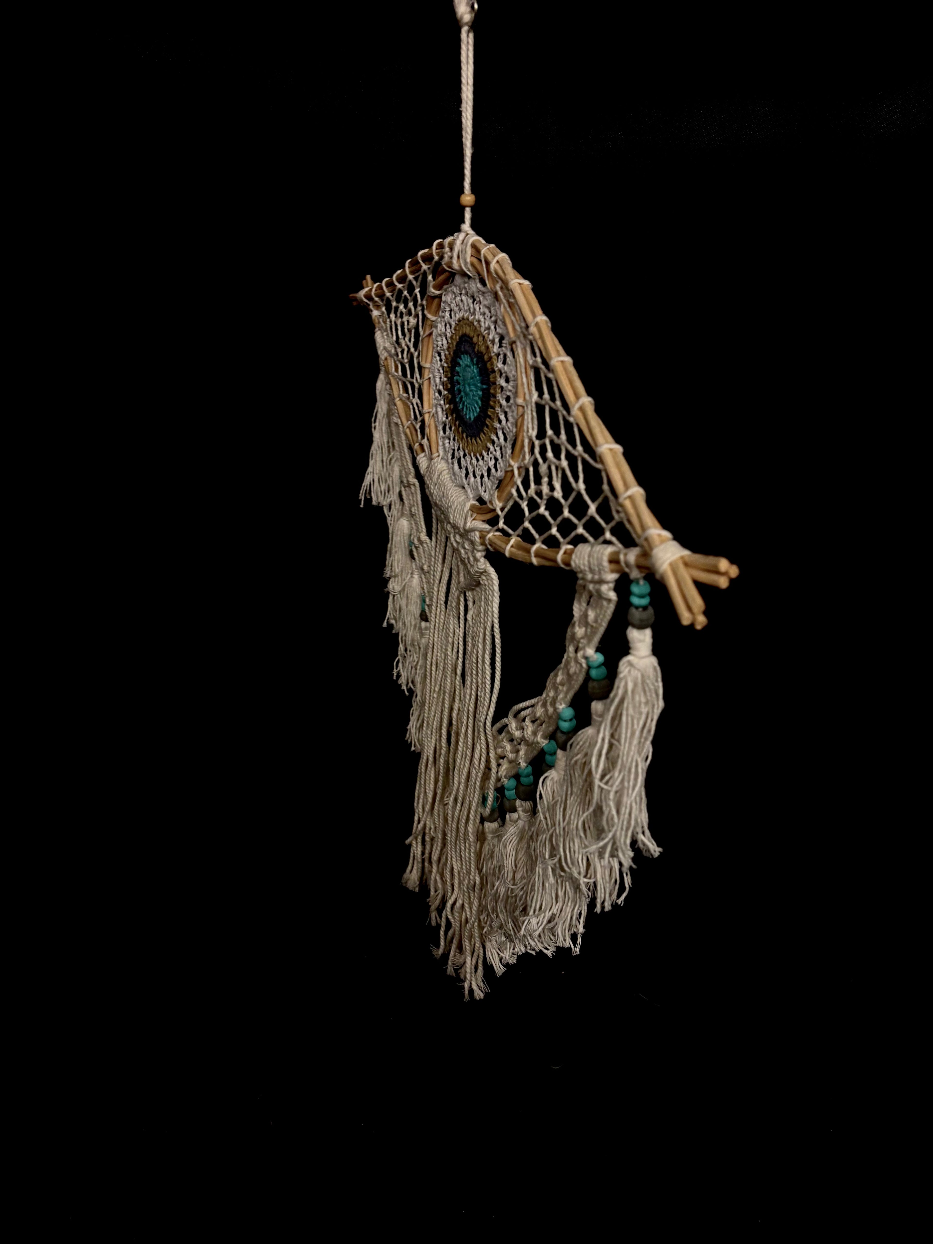 Attrape-Rêves “Œil Protecteur” en Macramé