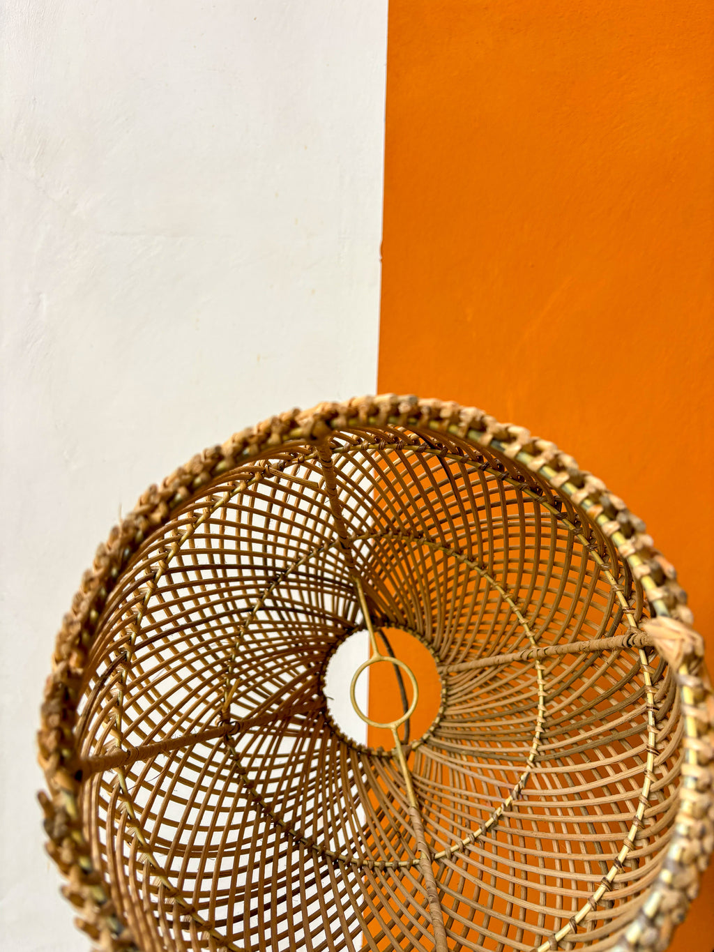 Moyen luminaire goutte en rotin