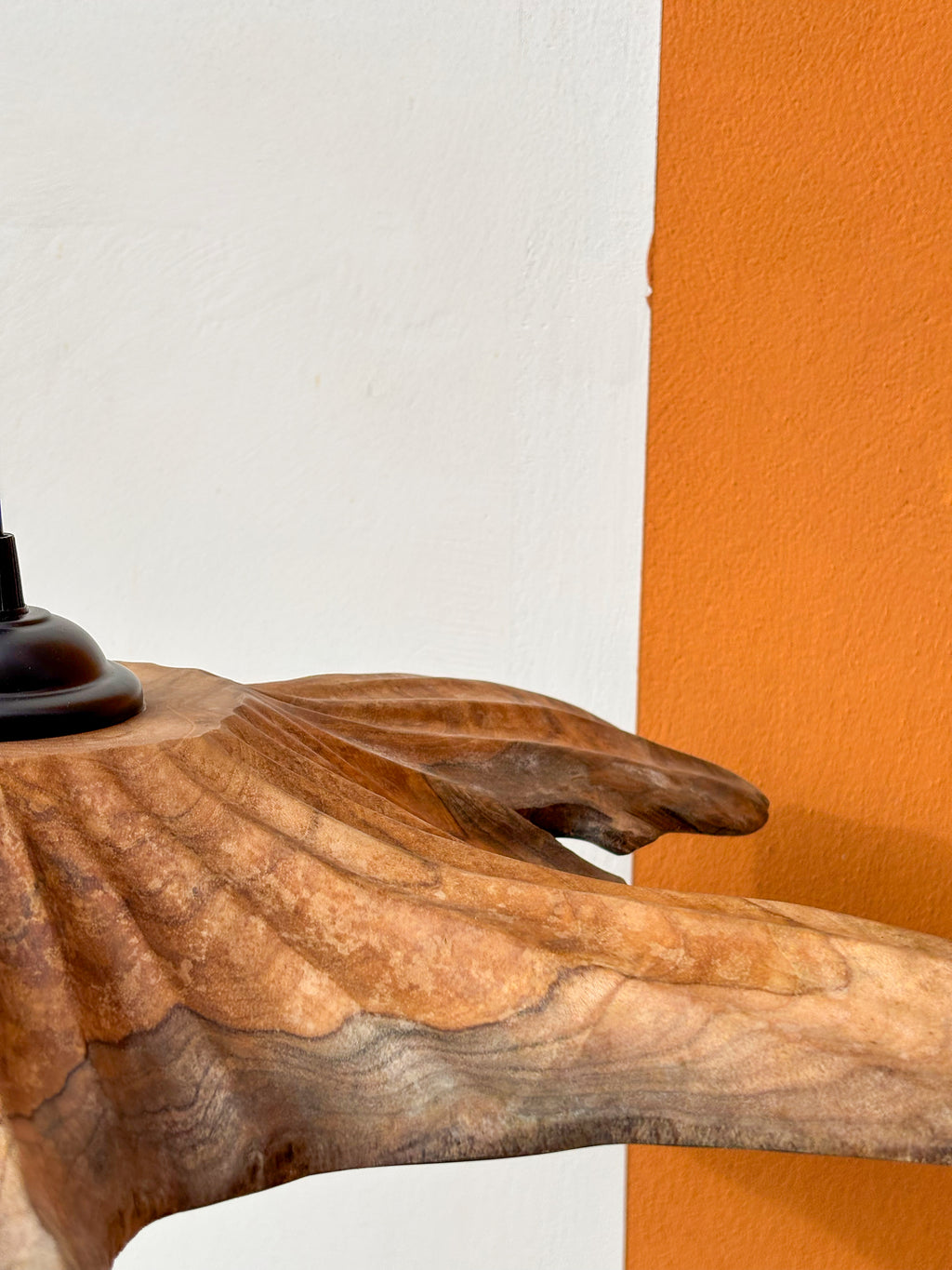 Luminaire plat en bois de teck