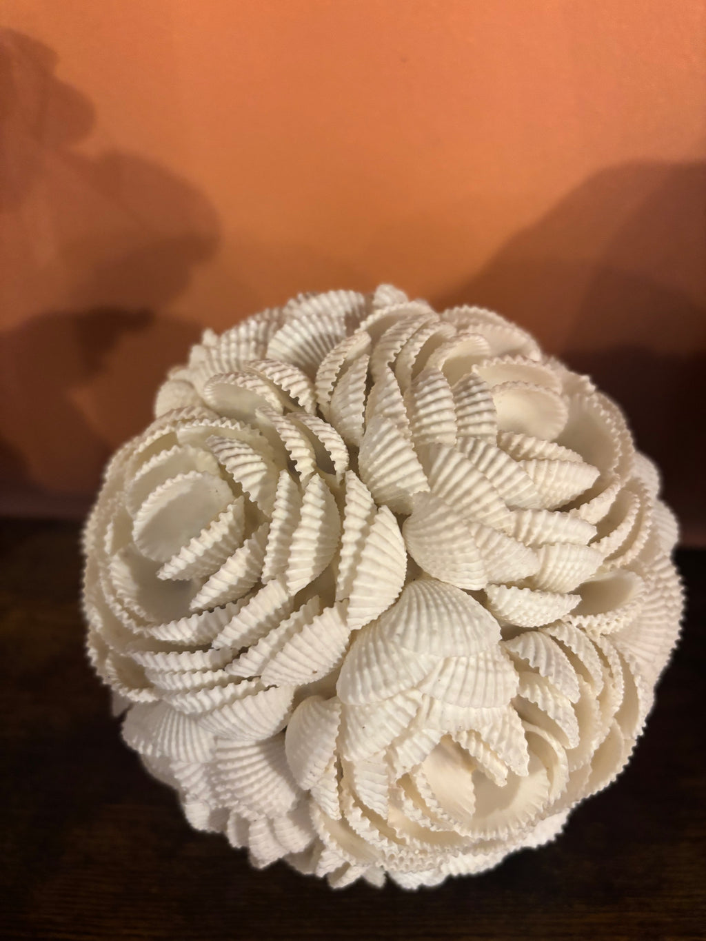 Boule en coquillages