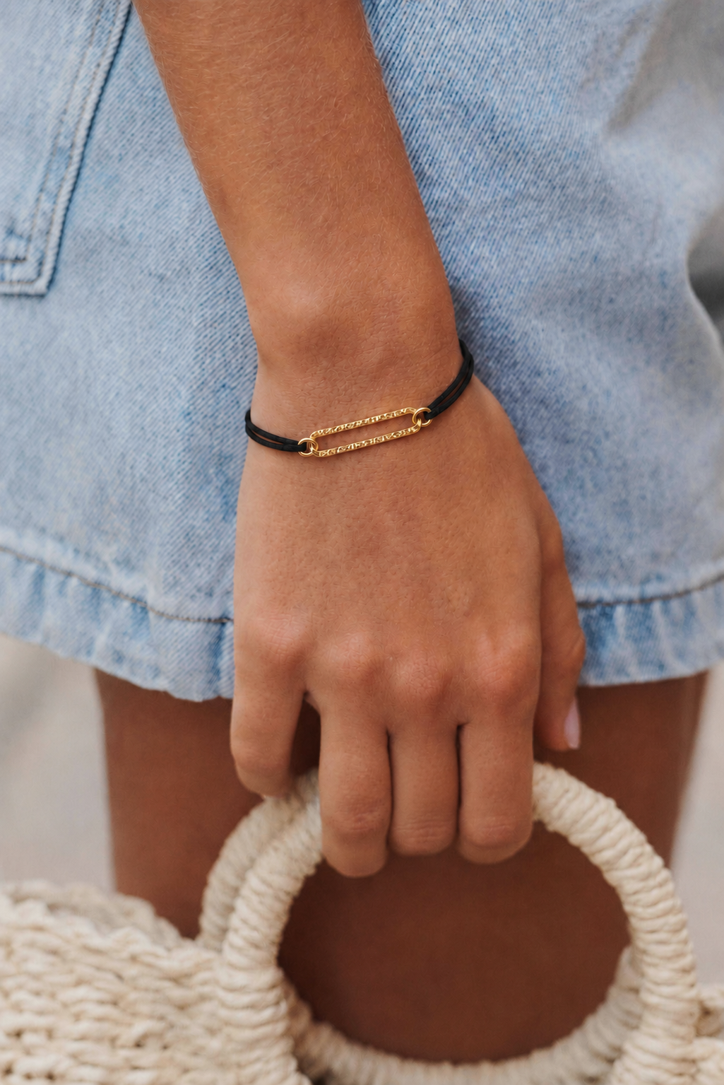 Bracelet gourmette noir et doré