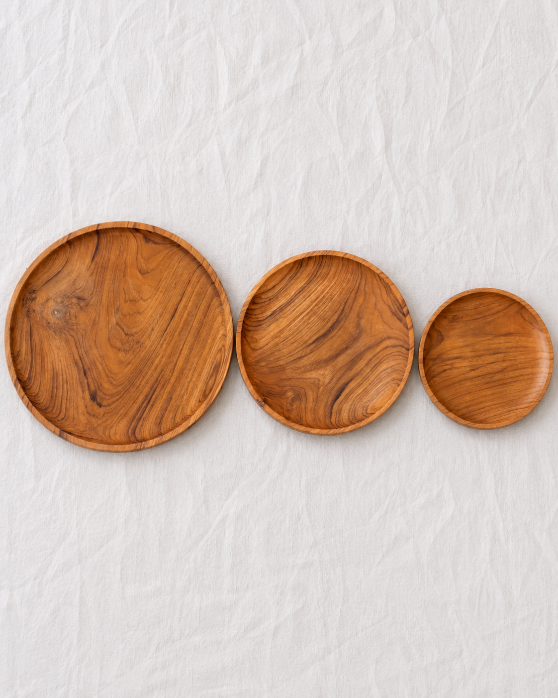 Lot de 3 assiettes en bois de teck
