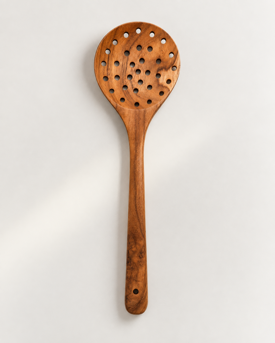 Cuillère écumoire en bois de teck
